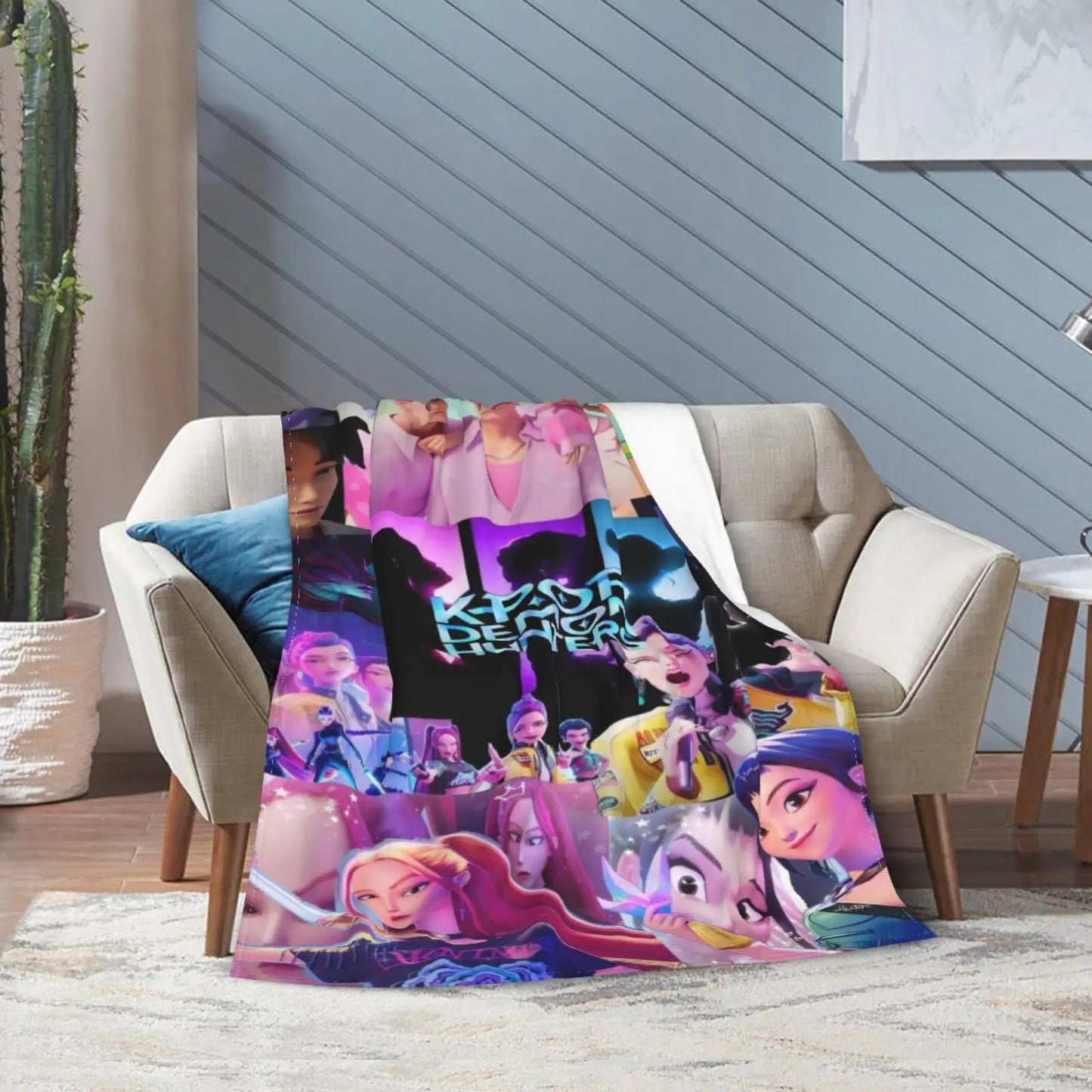 Huntrix  K-Pop Demon Hunters Lightweight Flannel Blanket